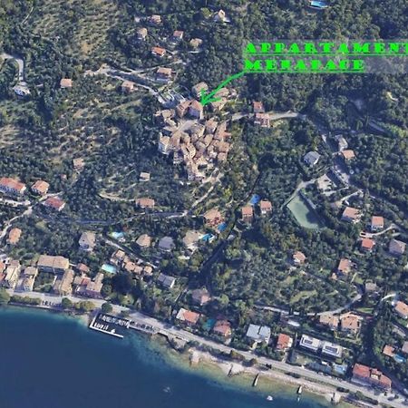 Attico Nel Borgo Apartamento Torri Del Benaco Exterior foto