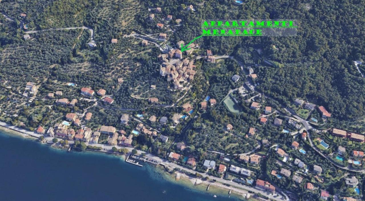 Attico Nel Borgo Apartamento Torri Del Benaco Exterior foto